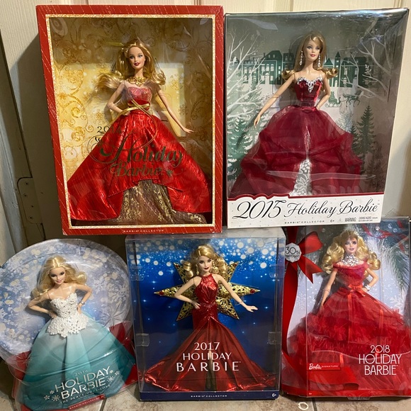 Holiday Barbie bundle - Picture 1 of 8
